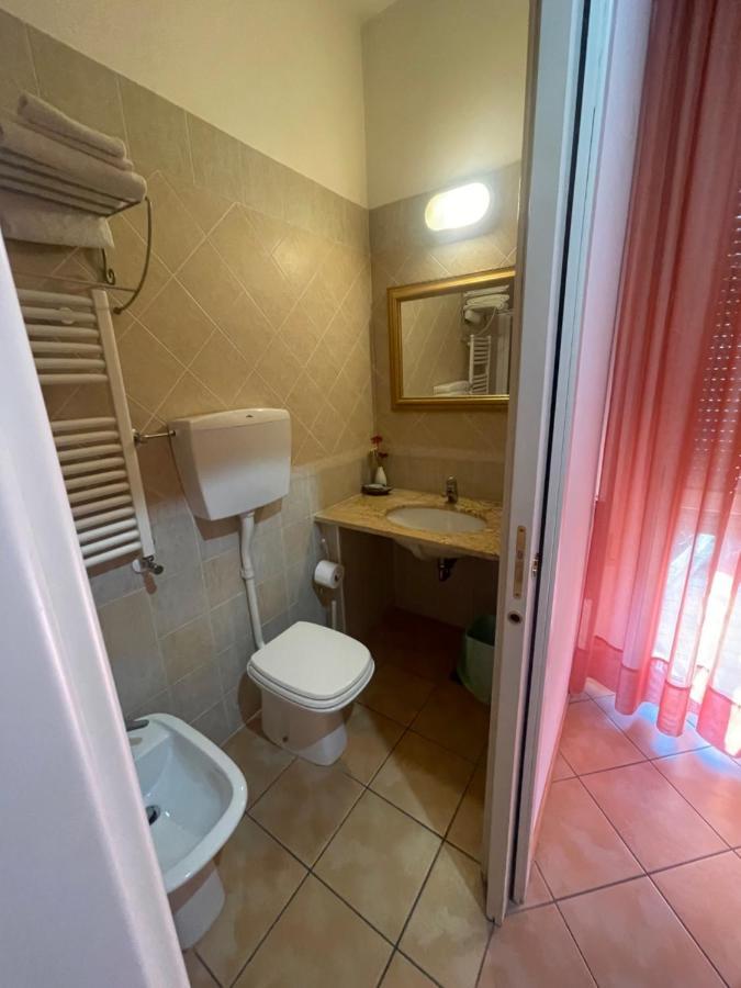 Hotel Magda Novafeltria ภายนอก รูปภาพ